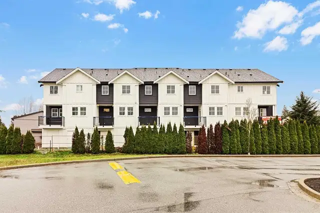 2 2360 CRESCENT WAY Abbotsford, British Columbia in Condos for Sale in Abbotsford - Image 21