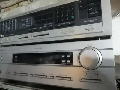YAMAHA RECIVER JVC EQUALIZER HOME THEATER  SYSTEM, View more