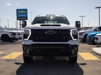 Z71 | 5th Wheel Prep | 20 Gloss Black Wheels | Adaptive Cruise Control | Bose Speakers | Multi-Flex... (image 2)