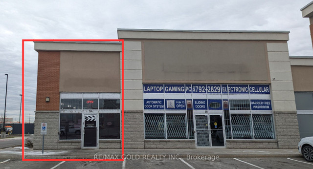 Commercial/Retail - Great Opportunity! in Commercial & Office Space for Sale in Mississauga / Peel Region