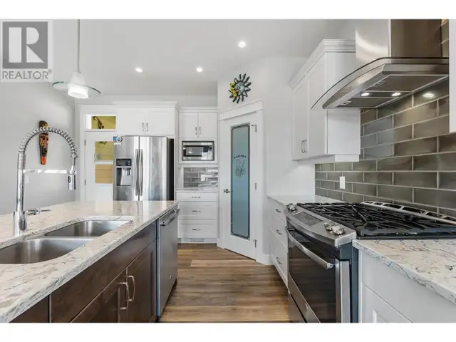 2600 Paramount Drive West Kelowna, British Columbia in Houses for Sale in Penticton - Image 10