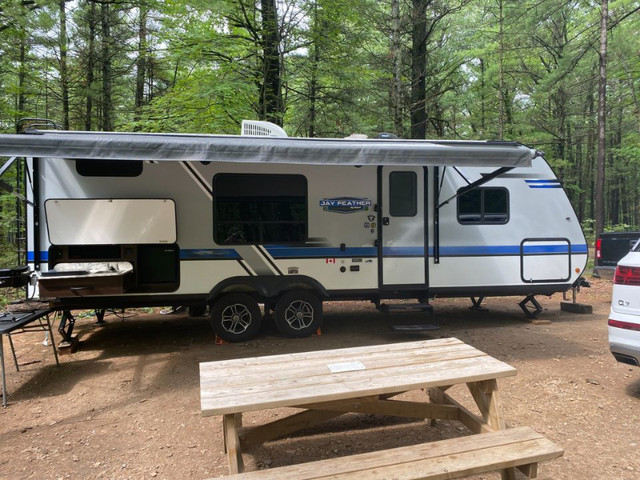 Roulotte Jayco Jayflght 23 BHM 2019 Trailer in Travel Trailers & Campers in Gatineau