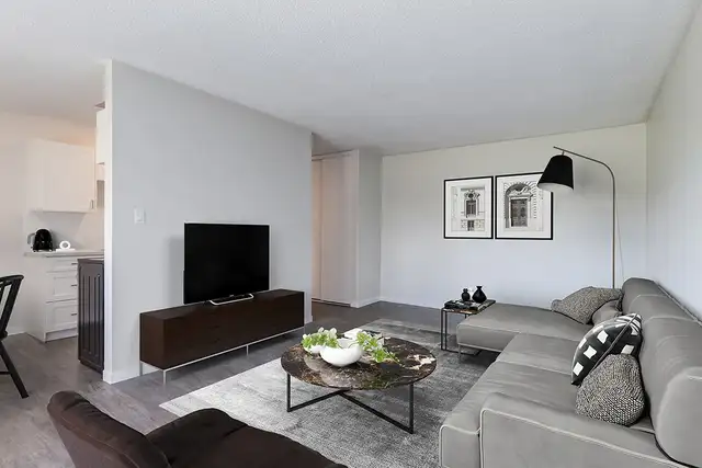 Affordable Apartments for Rent - Berkeley Square - Apartment for