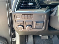 Experience commanding presence and sophisticated capability with the 2025 Chevrolet Tahoe High Count... (image 8)