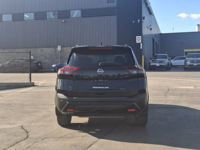 2023 Nissan Rogue SV Midnight Edition AWD | Pano Roof in Cars & Trucks in Guelph - Image 4