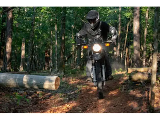 2025 Yamaha XT250 in Street, Cruisers & Choppers in Guelph - Image 7