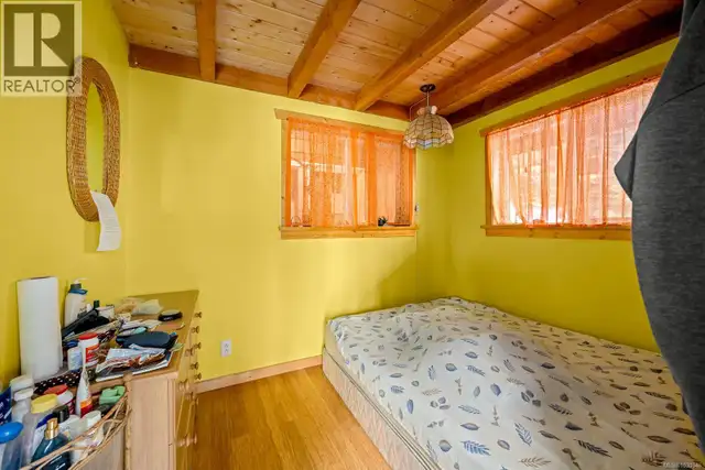 1632 Carrington Bay Rd Cortes Island, British Columbia in Houses for Sale in Campbell River - Image 9
