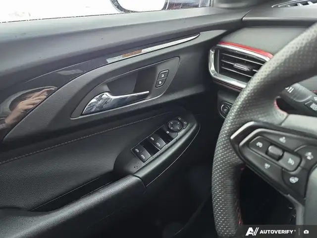 2023 Chevrolet TrailBlazer AWD 4dr RS in Cars & Trucks in Edmonton - Image 18