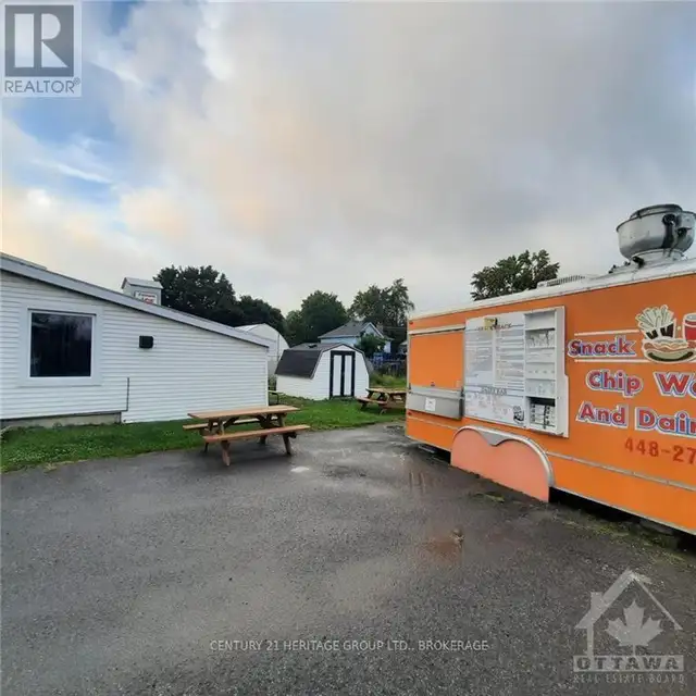 29 KING STREET North Dundas, Ontario in Houses for Sale in Ottawa - Image 21