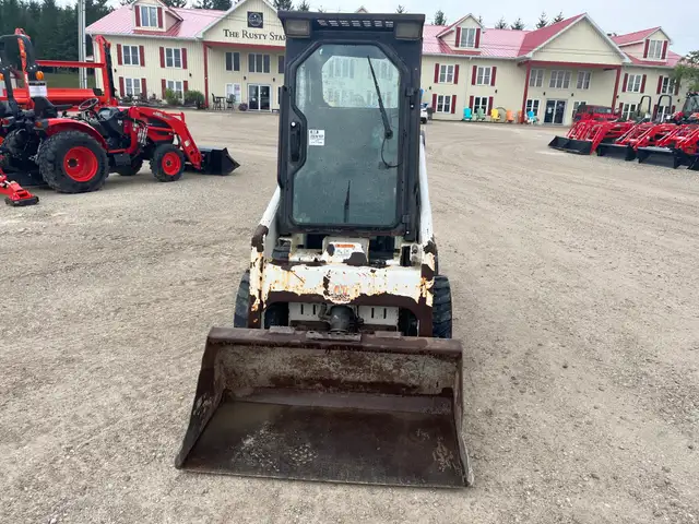 2003 BOBCAT 453 Skidsteer  GONE TO 6&6 AUCTION in Heavy Equipment in Barrie - Image 4