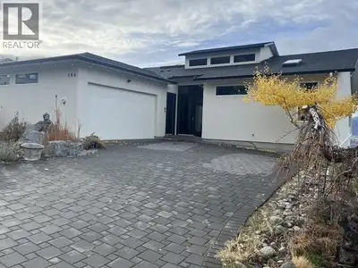 Whether you’re looking for a large family home or an exceptional revenue-producing property, this ve...