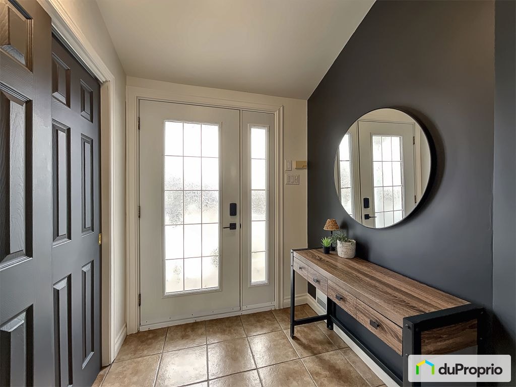$554,900 - Bungalow for sale in Drummondville (Drummondville) — photo 2