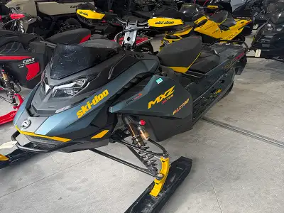 2026 SKI-DOO MXZ X-RS 850 E-TEC TURBO R SNOWMOBILE WITH COMPETITION PACKAGE STOCK #A117750 2115 MILE...