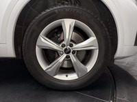 Ready for an elevated driving experience? CARBON ATLAS INLAYS, TOP VIEW CAMERA, MAGNESIUM GRAY COMPE... (image 9)