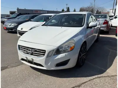 NO ACCIDENTS!! T6 MODEL! ALL WHEEL DRIVE! ALLOY WHEELS, POWER SUNROOF, LEATHER INTERIOR, HEATED SEAT...