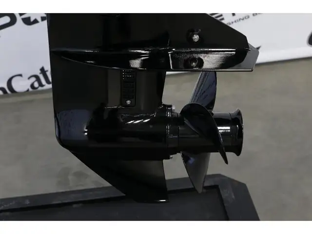 2025 Mercury 15ELH A DEMARREUR ELECTRIQUE, PIED LONG (20 POUCES) in Powerboats & Motorboats in Laurentides - Image 7