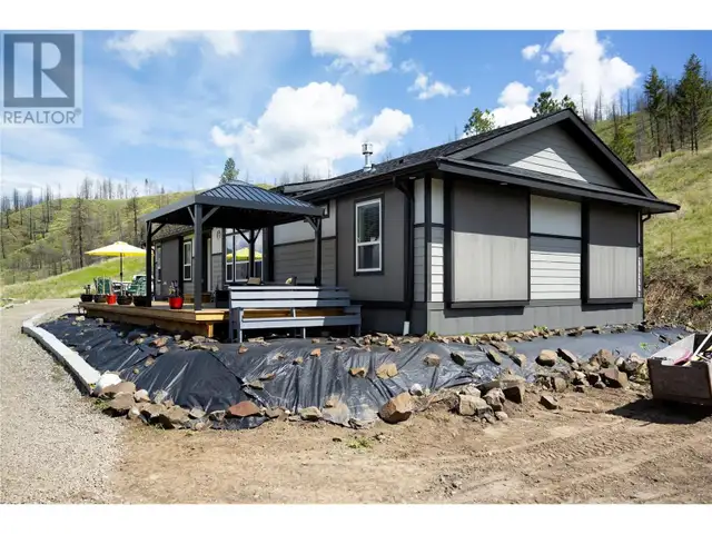 3919 HIGHWAY 97 Monte Lake, British Columbia in Houses for Sale in Vernon - Image 6