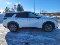 Below market pricing everyday at Heartland Ford! Check out our current inventory before it’s gone! S... (image 3)