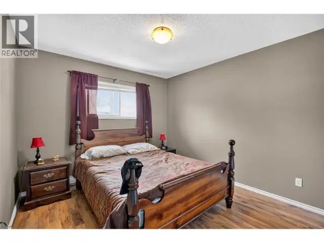 355 & 357 Gwyer Street Penticton, British Columbia in Houses for Sale in Penticton - Image 11