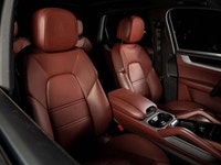 Toit ouvrant, Bluetooth . Engine: Moteur V6 3.0L L/100Km City: 13.8 L/100Km Hwy: 10.2 (image 6)