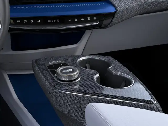 2027 Cadillac OPTIQ 4dr Premium Sport in Cars & Trucks in Oakville / Halton Region - Image 27