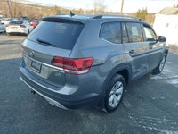 All Wheel Drive 7 Passenger Seating 3.6 V6 Engine Heated Seats Apple Carplay Android Auto Air Condit... (image 4)
