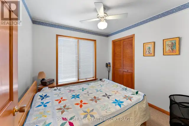 9856 HURON PLACE Lambton Shores (Grand Bend), Ontario in Houses for Sale in Grand Bend - Image 26