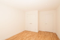Akelius three bedroom apartment for rent. Located near Dr. Penfield in the Downtown - McGill neighbo... (image 8)