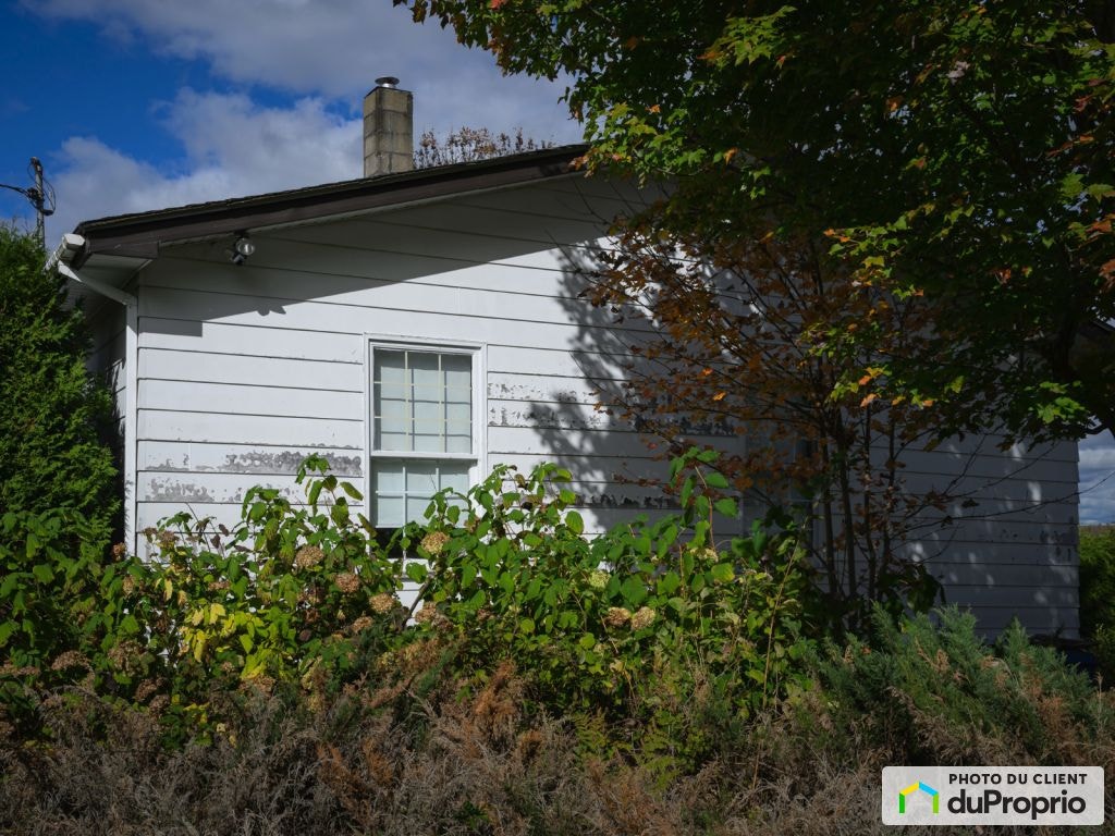 $299,000 - Cottage for sale in Weedon — photo 3