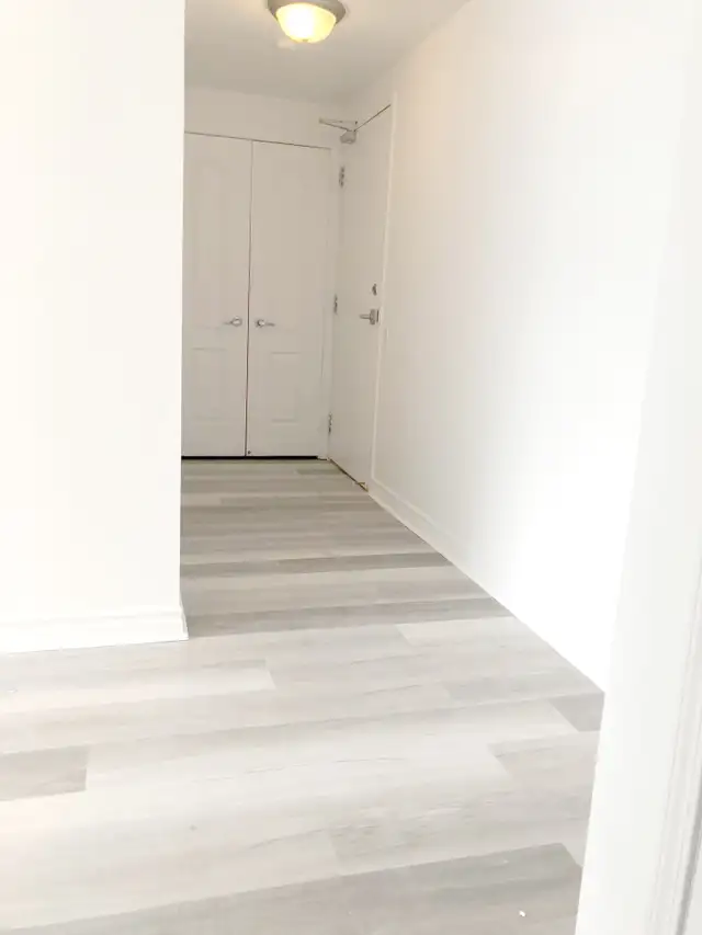 studio  - Fifty on the Park in Long Term Rentals in City of Toronto - Image 14