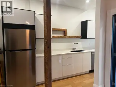 HALF MONTH FREE RENT! Experience ultra-modern living in the heart of downtown Hamilton. This one-of-...