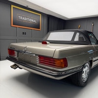 There is no mistaking the timeless silhouette and the classic lines of this 5.6 litre, V8 powered Me... (image 8)