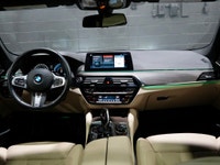 ***QUALIFY FOR A 4 YEAR WARRANTY ON OUR VEHICLES TODAY!!! Vehicle Options Include: Sunroof, Navigati... (image 9)