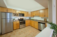 Great suites-Call today to view your new home! Live at Baker Arms and Wexford Apartments near Portla... (image 4)