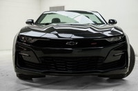 This Chevrolet Camaro boasts a Gas V8 6.2L/376 engine powering this Automatic transmission. TRANSMIS... (image 1)