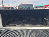 Perfect Auto CLEAN CARFAX - 8 FT BOX - 5.0 L GAS - 4X4 - TOW PKG - BACK UP CAMERA - RUNNING BOARDS -... (image 6)