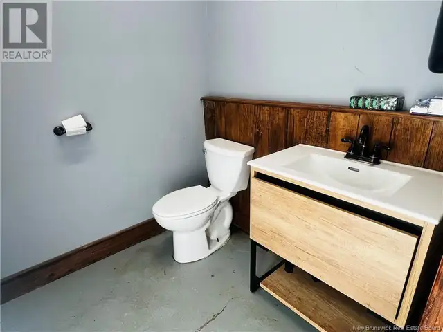 2020 Industrial Bathurst, New Brunswick in Commercial & Office Space for Rent in Bathurst - Image 12