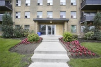 Everything close to home! Just minutes from Highway 401 at Markham and Lawrence and serviced by TTC... (image 1)