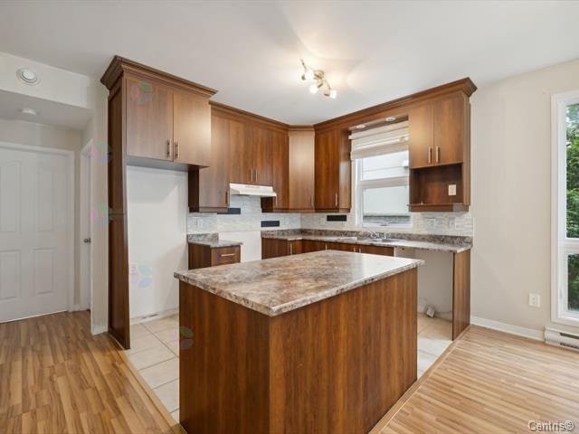 62 Rue de l'Emerald, #1 Gatineau (Aylmer), Quebec 3