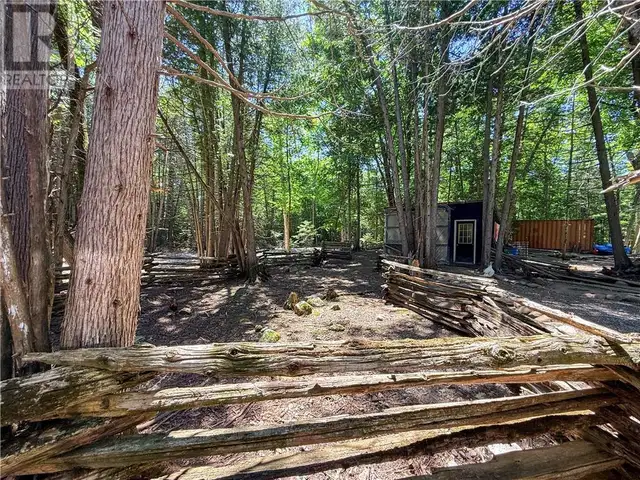 514C East Road Mindemoya, Manitoulin Island, Ontario in Land for Sale in Sudbury - Image 21