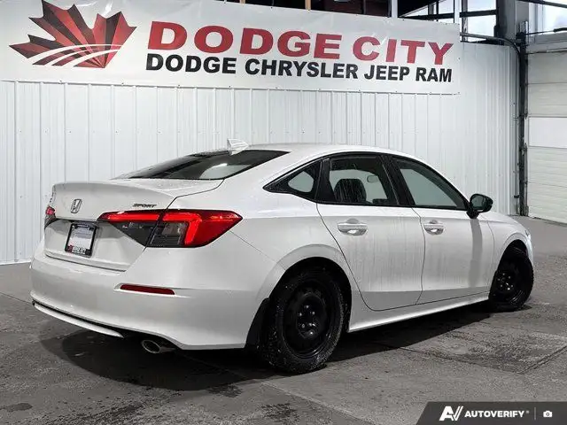 2022 Honda Civic Sedan Sport | Moonroof | Traffic Sign in Cars & Trucks in Saskatoon - Image 7