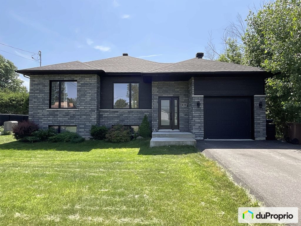 $775,000 - 2 Storey for sale in St-Jean-sur-Richelieu (St-Luc) — photo 1