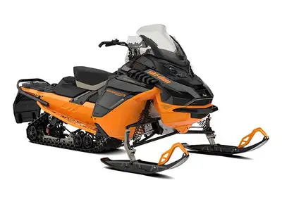 FAITES-VITE ! Modèle exclusif à la vente exclusive du printemps SKIDOO. Conçues pour parcourir de lo...