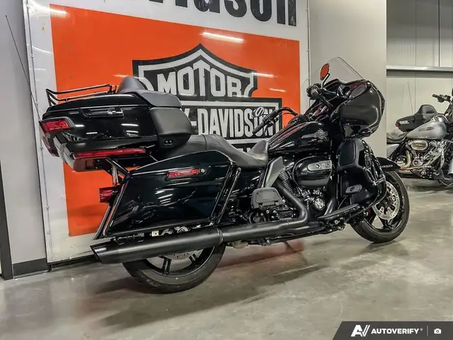 2024 Harley-Davidson FLTRK - Road Glide(TM) Limited in Sport Touring in Calgary - Image 8
