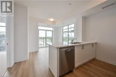 470 DUNDAS Street E Unit# 611 Hamilton, Ontario