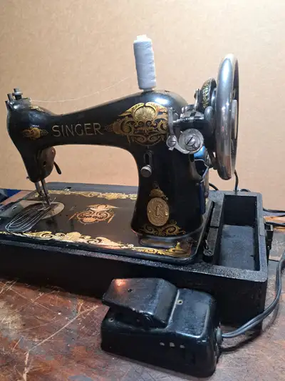 SINGER 115 SEWING MACHINE, View more