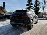 The 2024 RX 350 features a complete redesign from the previous year, moving to a more athletic "spin... (image 2)