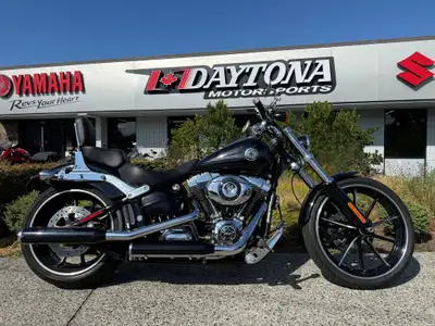 2013 HARLEY DAVIDSON BREAKOUT FXSB $11,499.00 + $199.00 Doc = $11,698.00 + Tax Under 3200 kms! One O...