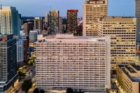 Exclusive Incentives Visit our Website: https://www.capreit.ca/apartments-for-rent/toronto-on/yonge-... (image 1)