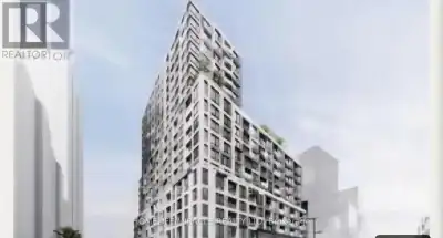 Experience Prime Brand New Lakefront Living At Empire Quay House Condo! Beautiful Move-in Ready Stud...